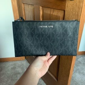 MK wristlet